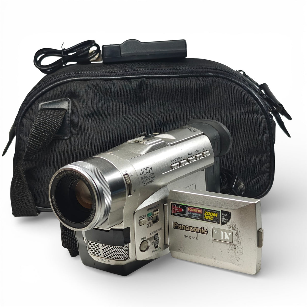 Panasonic NV-DS15 MiniDV Camcorder LCD 400x Zoom CCD + Charger & Bag - Native Sole Cameras