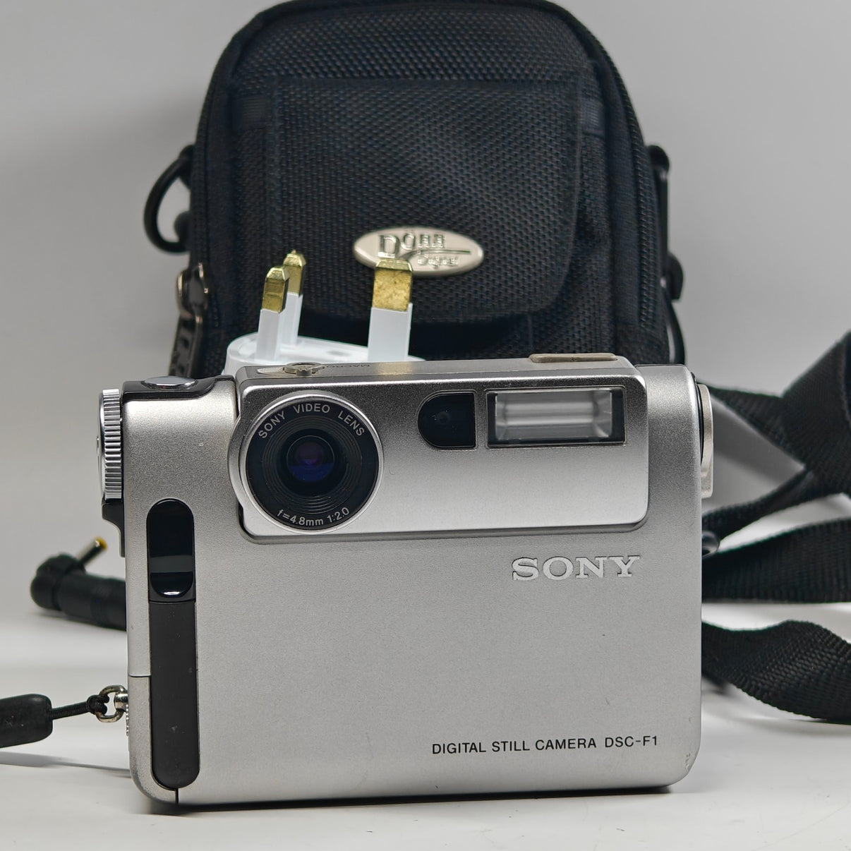 Sony DSC-F1 Digital Camera 0.3MP CCD Swivel Lens | 1st Sony Digicam 1996 RARE - Native Sole Cameras