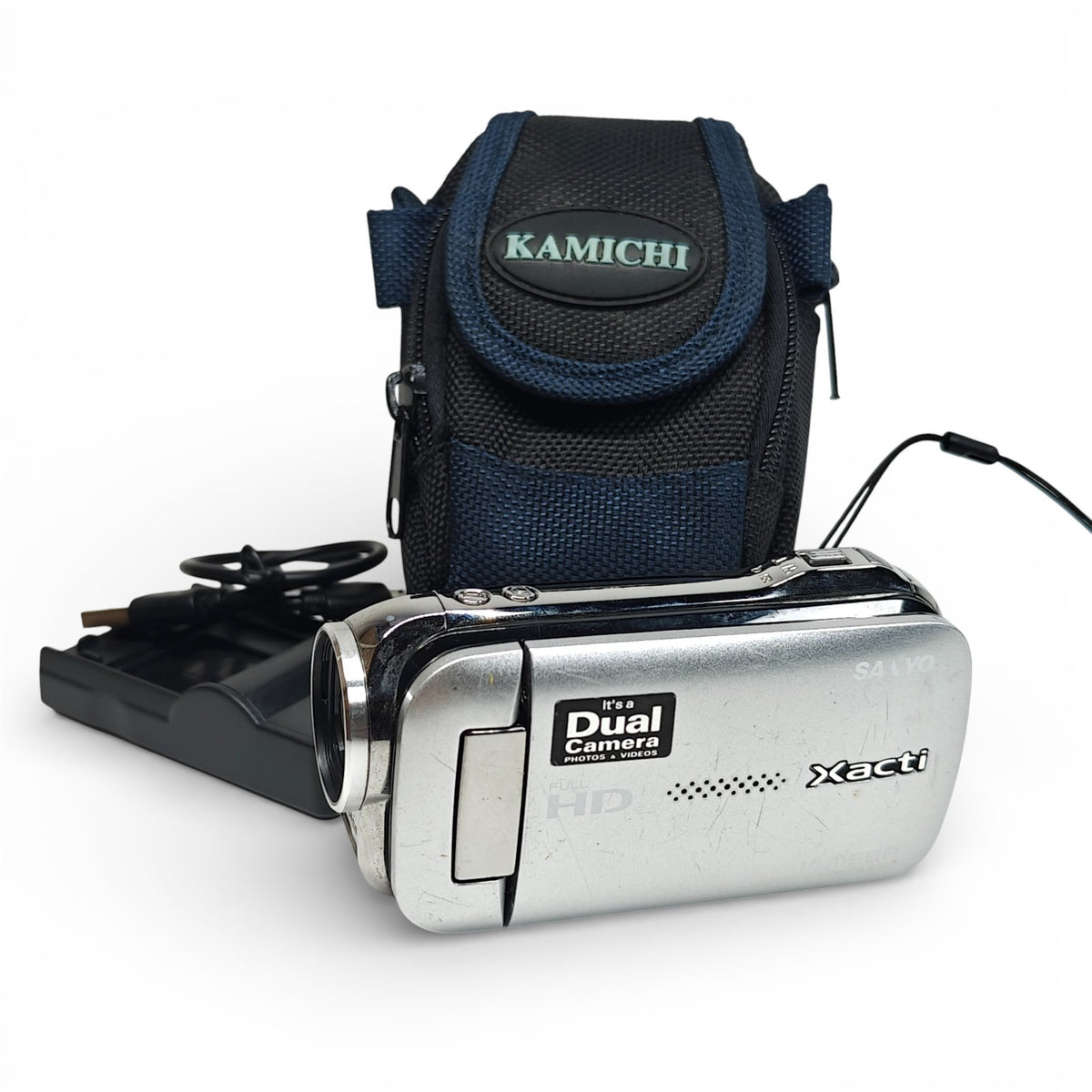 Sanyo Xacti VPC-GH1 Camcorder Silver 1080i HD 14MP 5x Zoom + Charger & Bag - Native Sole Cameras