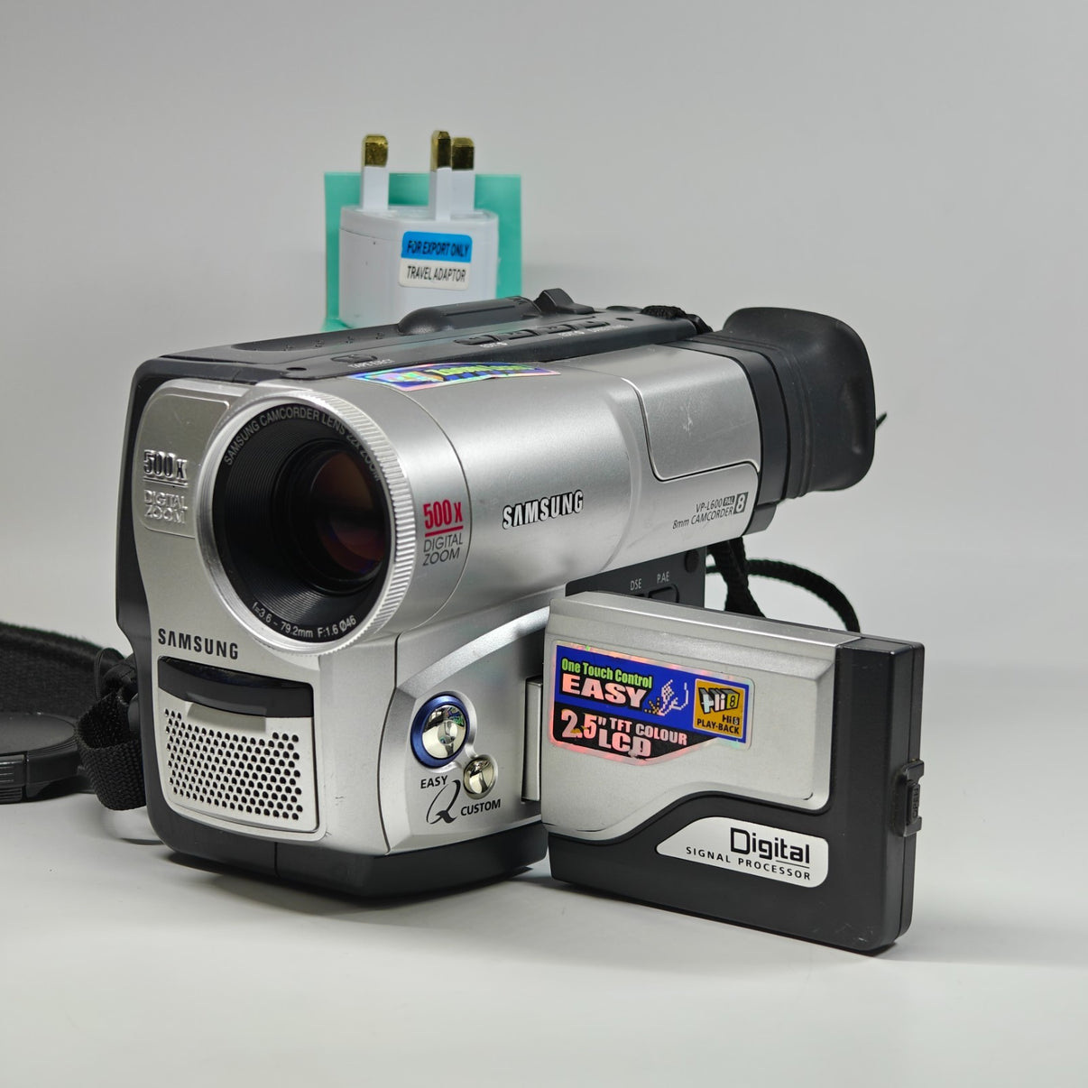 Samsung VP-L600 8mm Video Camera Silver 2.5" LCD 500x Zoom Camcorder + Charger - Native Sole Cameras