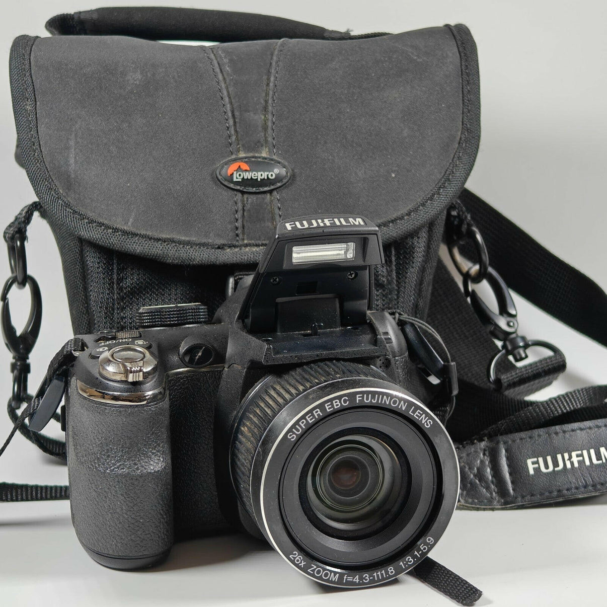 Fujifilm FinePix S3300 14.0MP 26x Zoom Digital Bridge Camera (Black) + Case - Native Sole Cameras