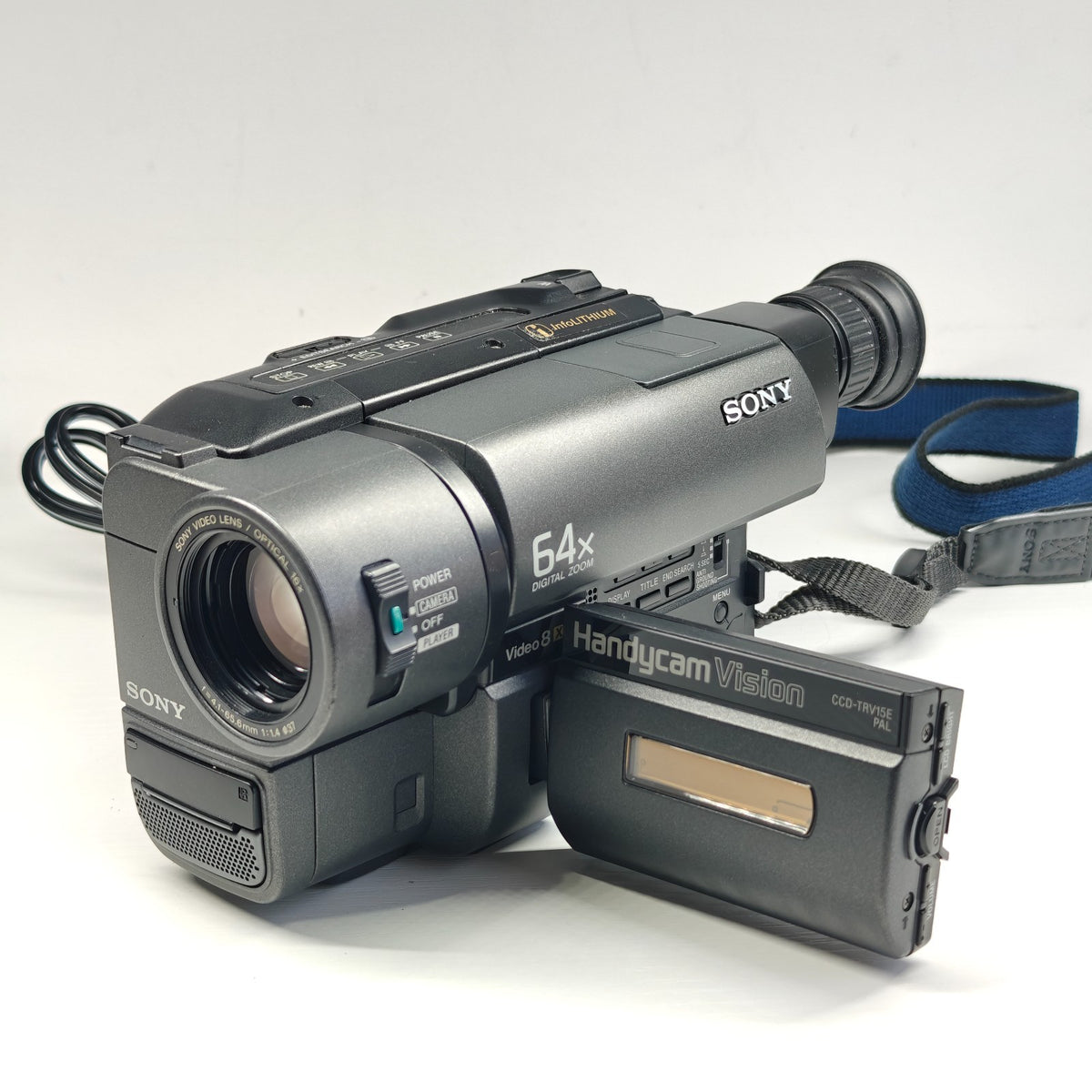 Sony Handycam CCD-TRV15E Video8 XR Retro Camcorder 2.5" LCD 64x Zoom + Charger - Native Sole Cameras