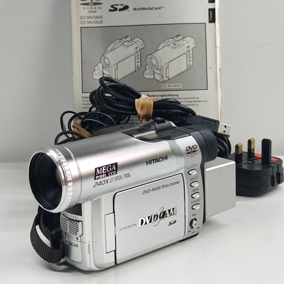 Hitachi DZ-MV380E Camcorder Silver DVD-RAM/R 10x Zoom Video Camera Bundle - Native Sole Cameras