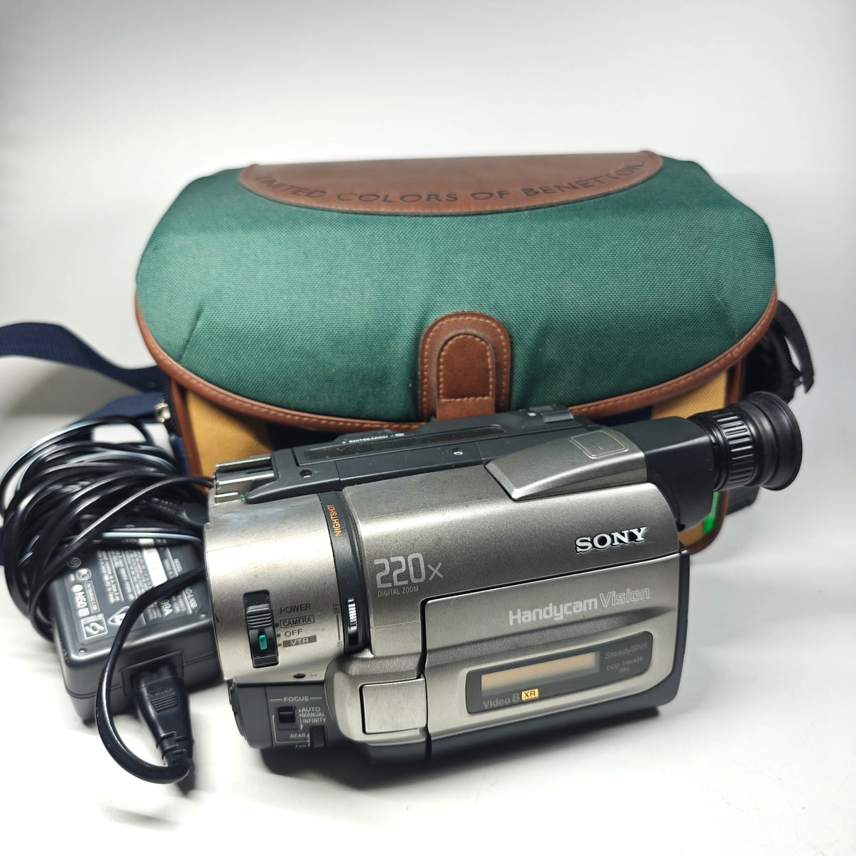 Sony Handycam CCD-TRV45E Camcorder NightShot Analog Video8 XR 18x, Charger, Bag - Native Sole Cameras