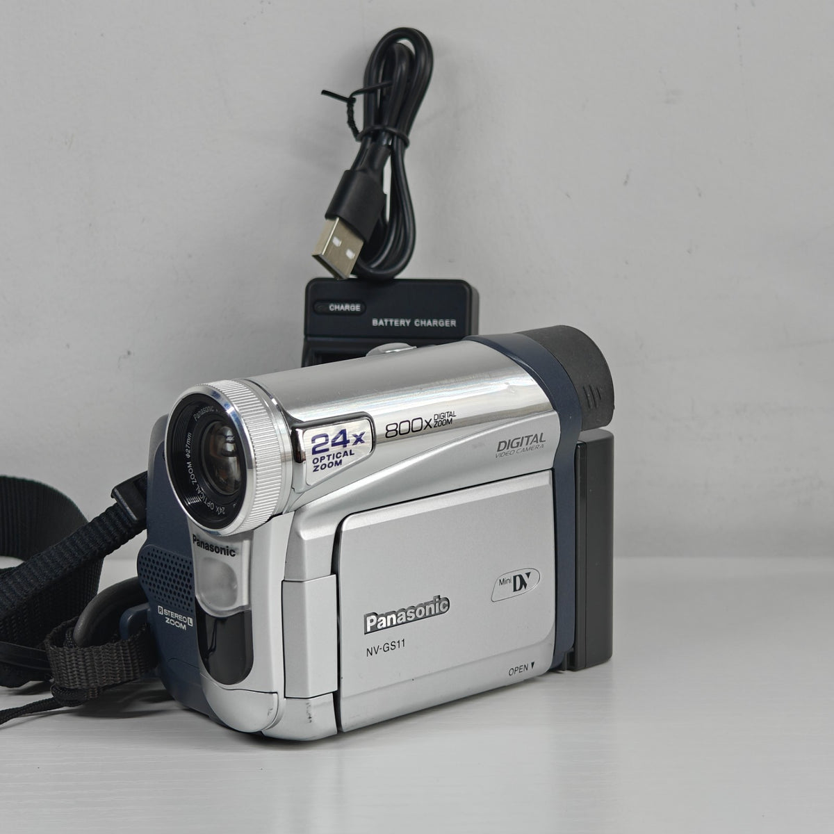 Panasonic NV-GS11 MiniDV Tape Camcorder Silver 24x Optical Zoom PAL with Charger - Native Sole Cameras