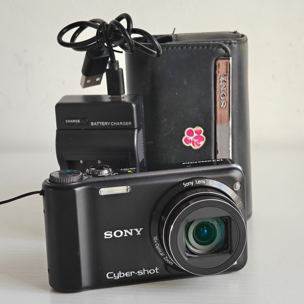 Sony Cyber-shot DSC-H55 14.1MP Digital Camera Black 10x Zoom | Works but READ - Native Sole Cameras