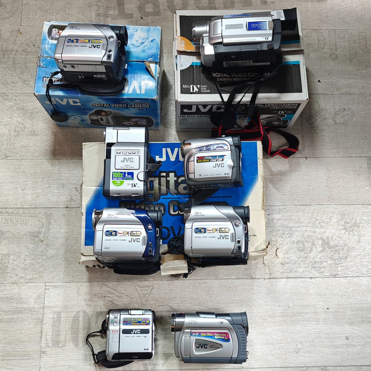 8x JVC MiniDV Digital Camcorders Job Lot GR-D23 DVL157 DV3 D270 D73 D20 D24 DX77 - Native Sole Cameras