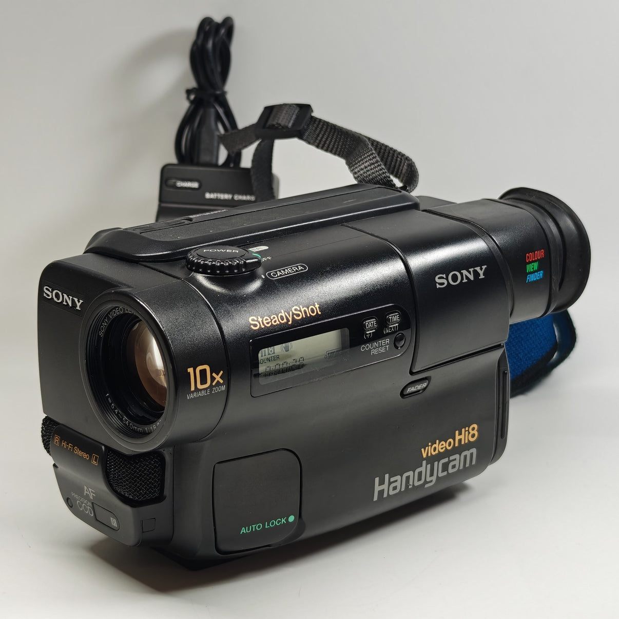 Sony Handycam CCD-TR3E Retro Camcorder Black Hi8 Tape 1990s Video Cam + Charger - Native Sole Cameras