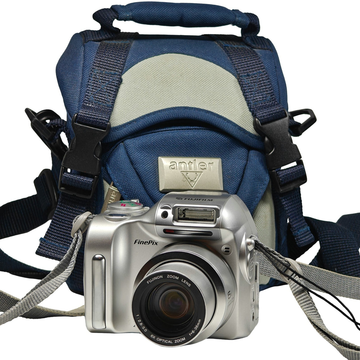 Fujifilm FinePix 2800 Zoom Digital Camera 2.0MP 6x Zoom Retro Y2K Digicam + Bag - Native Sole Cameras