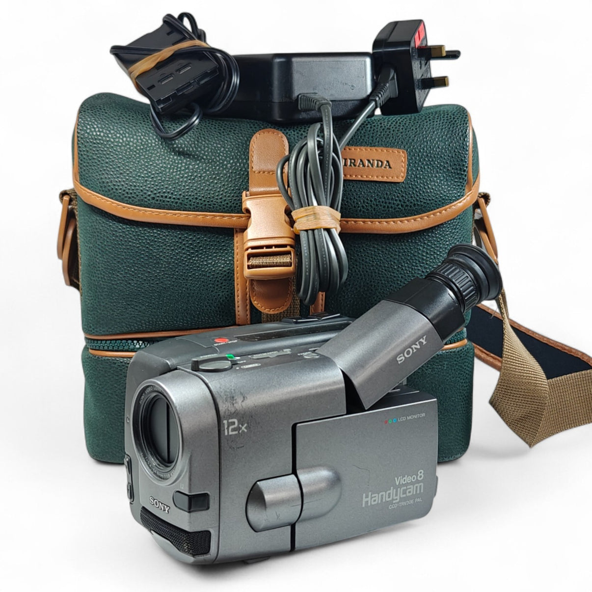 Sony Handycam CCD-TRV30E Camcorder 12x Zoom Retro Analog Video8 Tape Camera - Native Sole Cameras