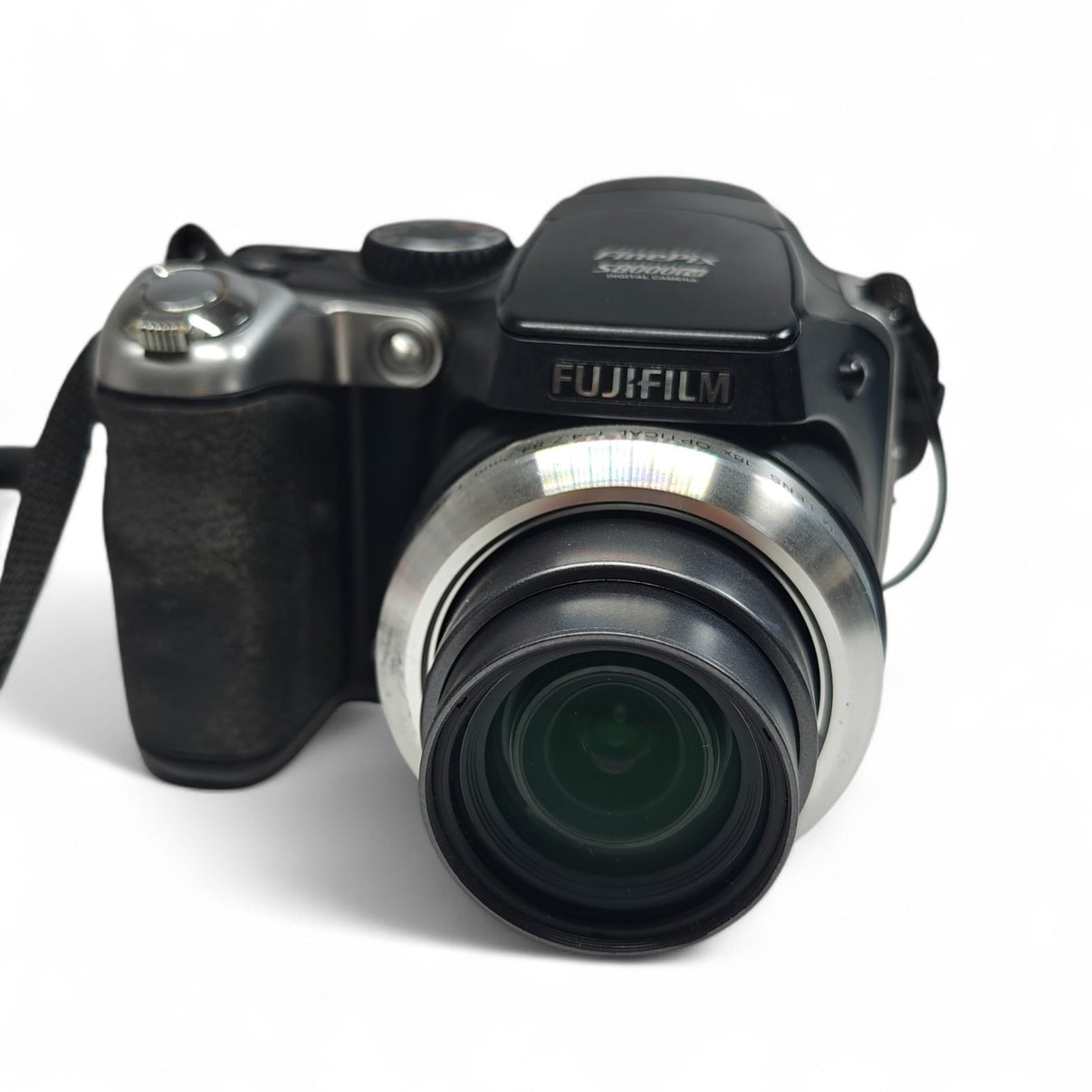 Fujifilm FinePix S8000fd Digital Bridge Camera (Black) 8MP 18x Optical Zoom Lens - Native Sole Cameras