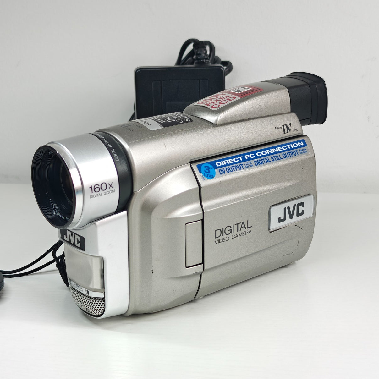 JVC GR-DVL30E MiniDV Camcorder Grey 160x Zoom 3" LCD Retro Video Cam + Charger - Native Sole Cameras