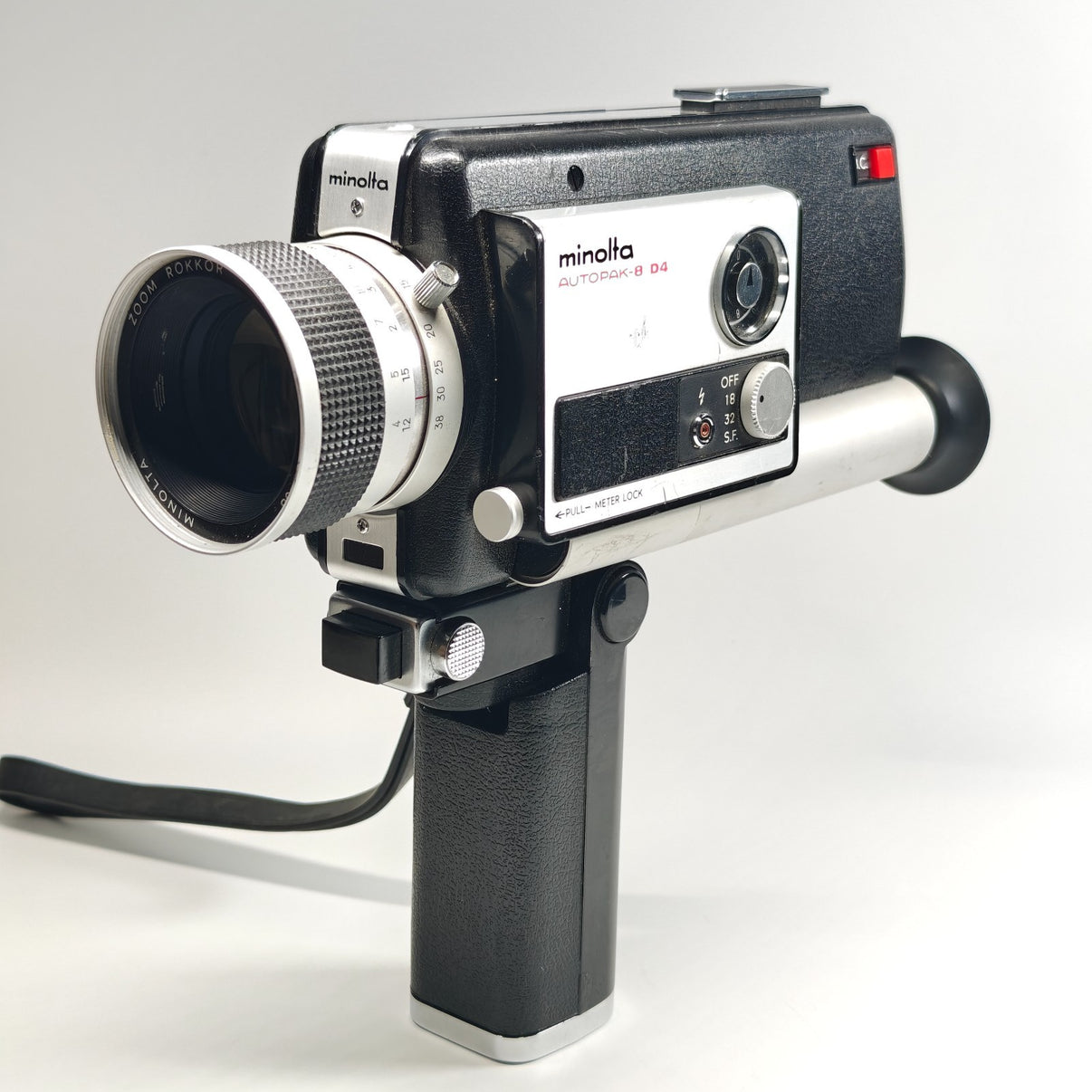 Minolta Autopak-8 D4 Vintage Super 8 Film Movie Camera w/ Rokkor Lens - Untested - Native Sole Cameras