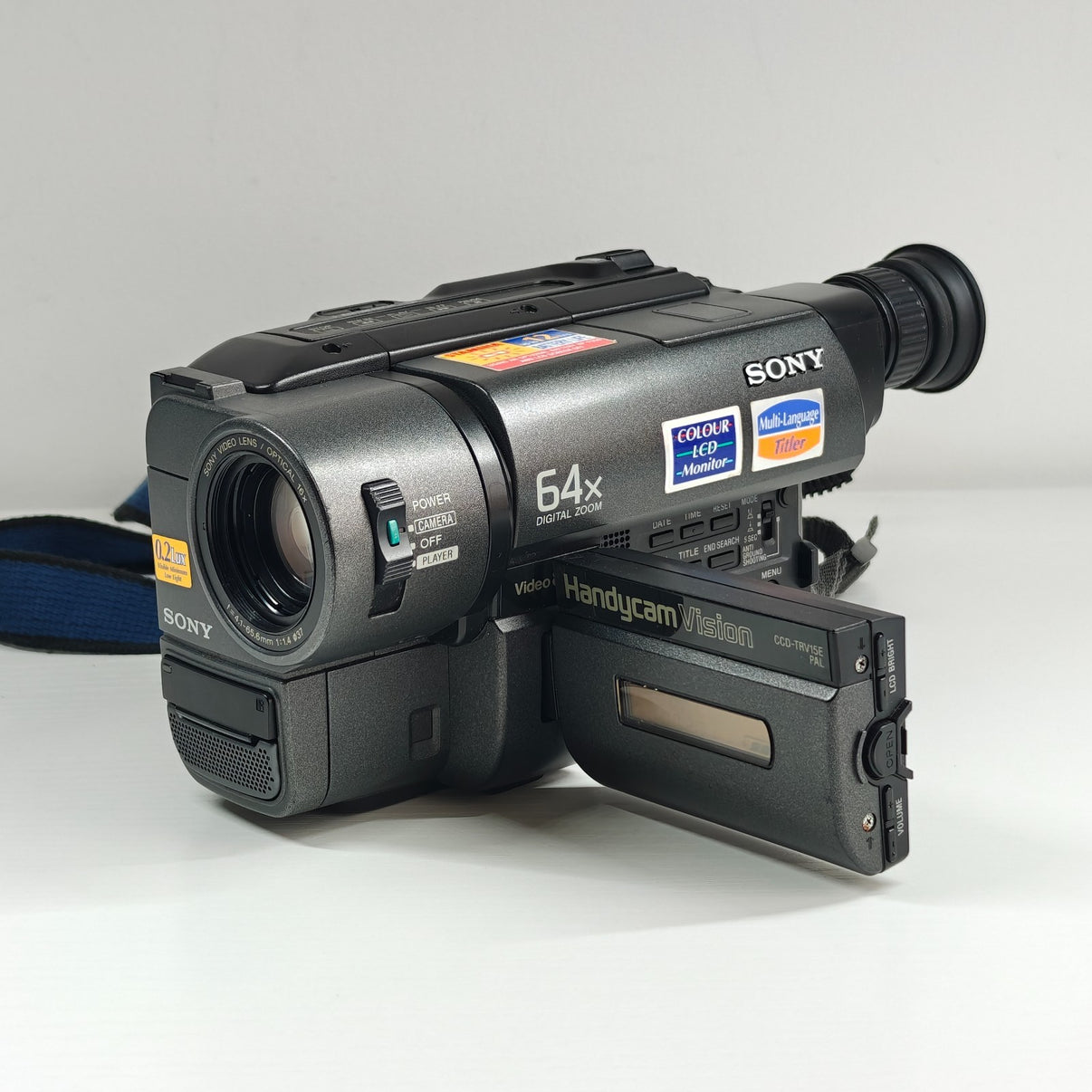 Sony Handycam CCD-TRV15E Video8 XR Tape Camcorder 2.5" LCD 64x Zoom + Charger - Native Sole Cameras