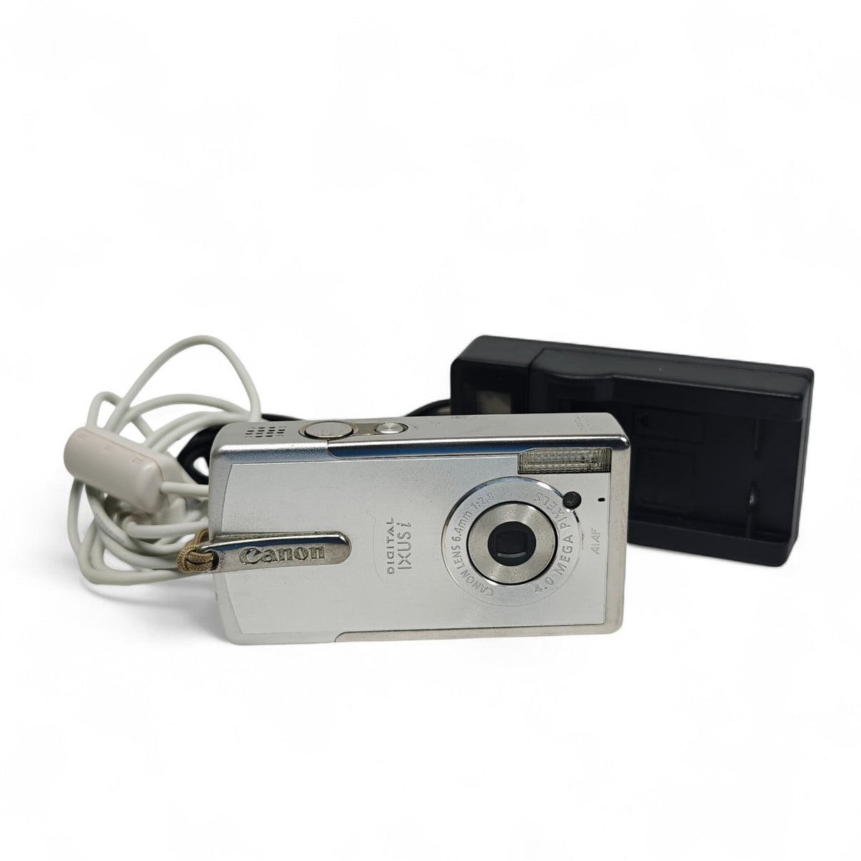 Canon IXUS i 4MP Digital Camera Retro Compact Digicam with Charger & USB - Native Sole Cameras
