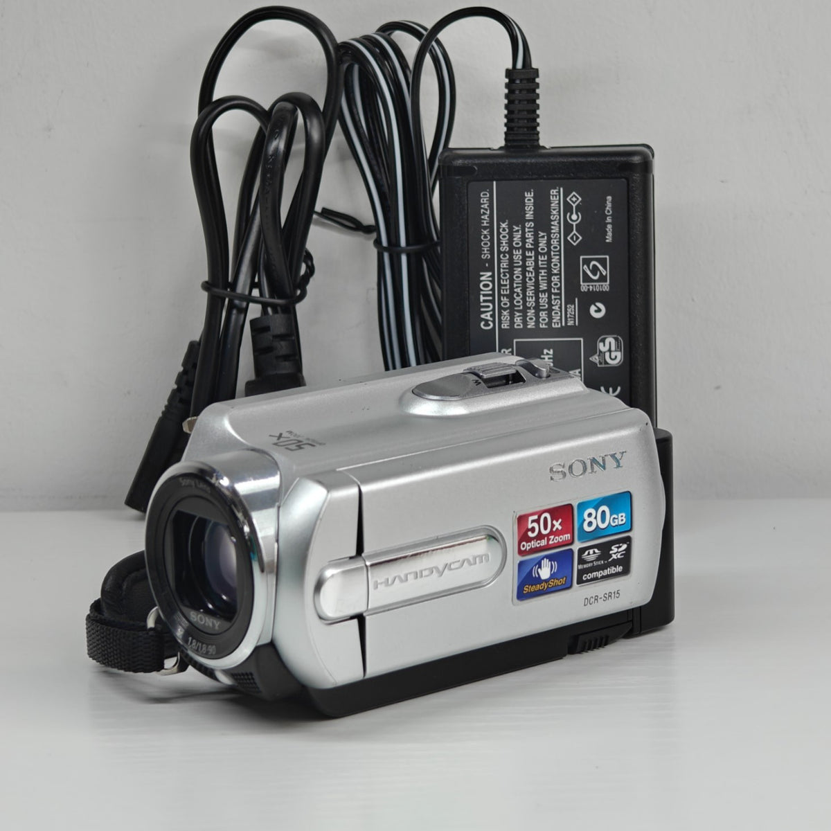 Sony Handycam DCR-SR15E Camcorder Silver 80GB Built-in HDD 50x Zoom + Charger - Native Sole Cameras