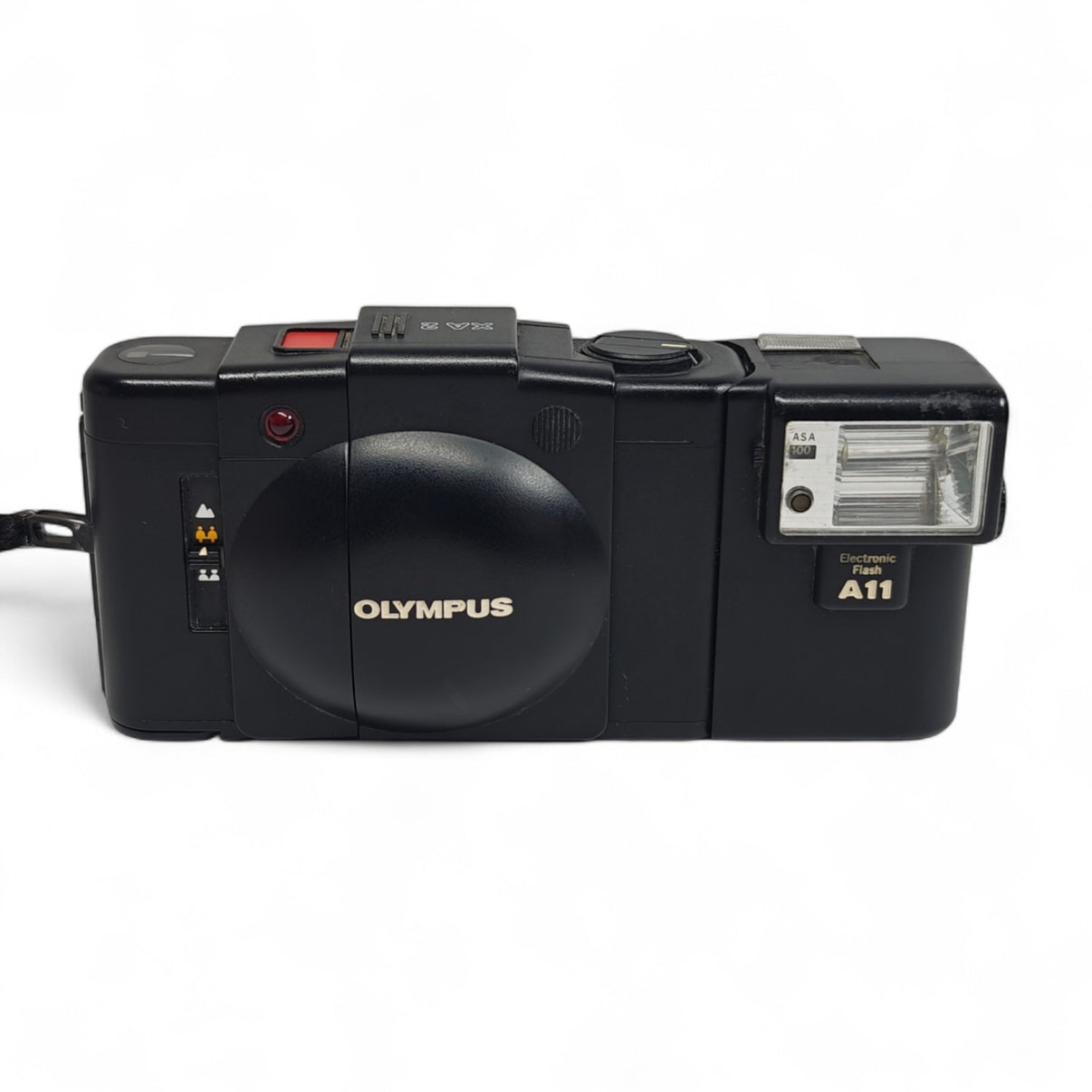 Olympus XA2 35mm Film Camera Point & Shoot D.Zuiko 35mm Lens with A11 Flash.