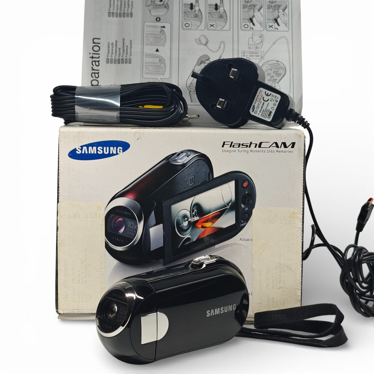 Samsung SMX-C10 Camcorder Black 10x Zoom Compact Stylish Video Camera - Boxed - Native Sole Cameras